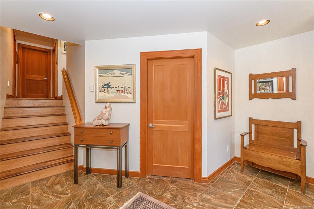 Fourth View of 133 Corbett Rd, Cottonwood Close, Salt Spring, BC, V8K 2W6