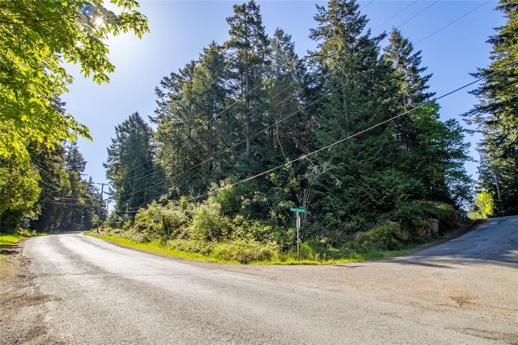 112 East Point Rd, 967754, BC,