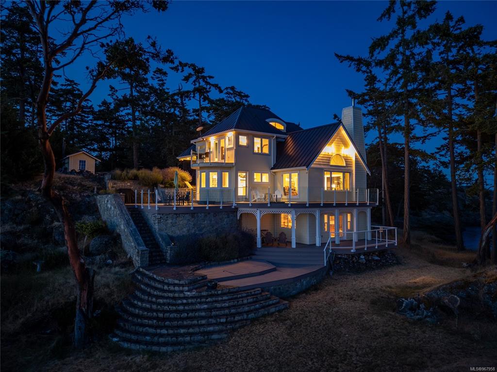 Third View of 7941 Plumper Way, Pender Island, BC, V0N 2M2