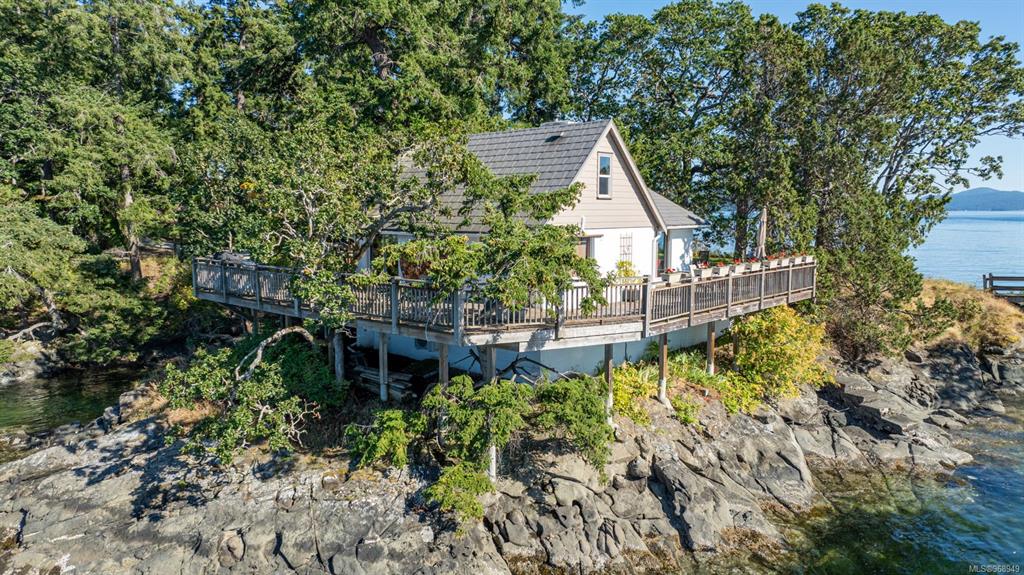 Third View of 273 Coal Point Lane, North Saanich, BC, V8L 5P1