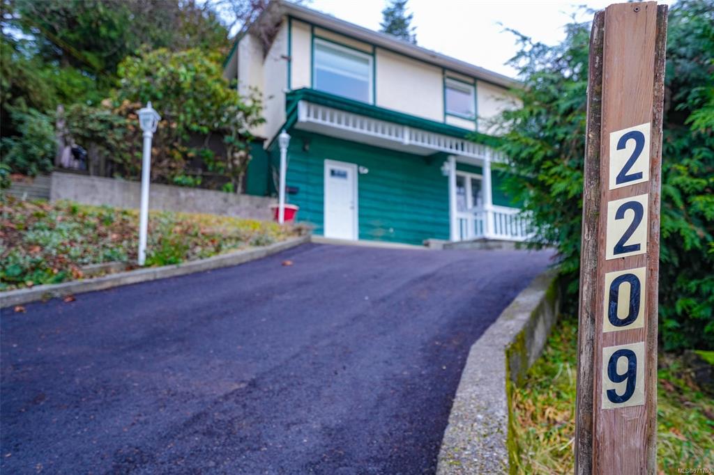 Third View of 2209 Mallory Dr, Port Alberni, BC, V9Y 1A2