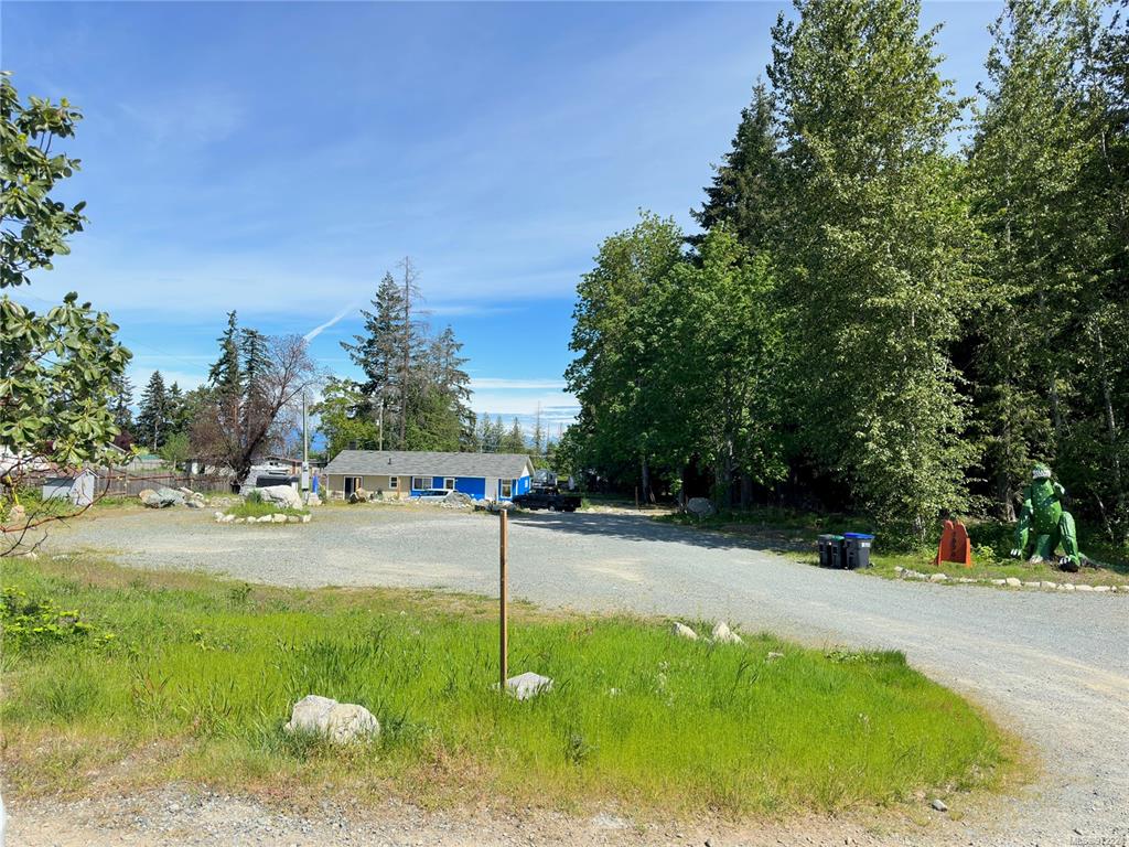 Fourth View of 7886 Clark Dr, Lantzville, BC, V0R 2H0
