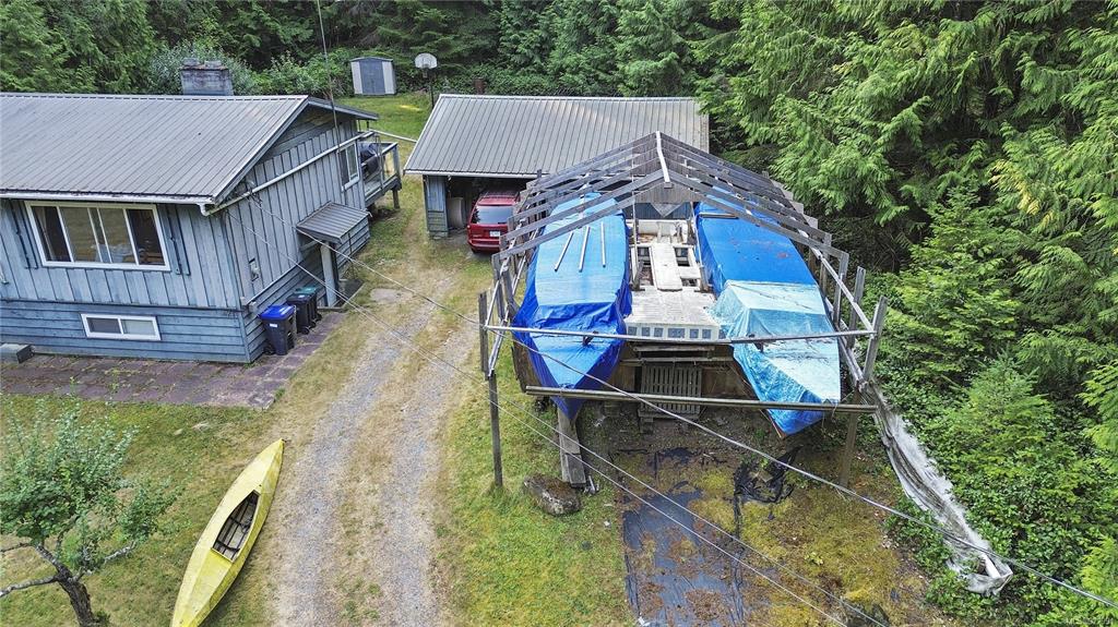 Fifth View of 421 Berry Point Rd, Gabriola Island, BC, V0R 1X1