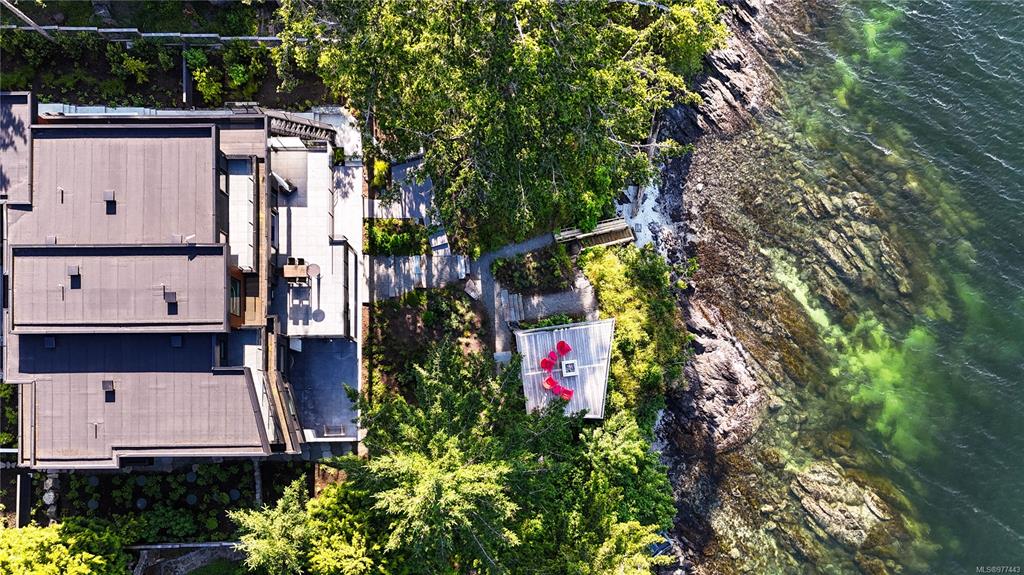 Third View of 848 Lands End Rd, North Saanich, BC, V8L 5L3