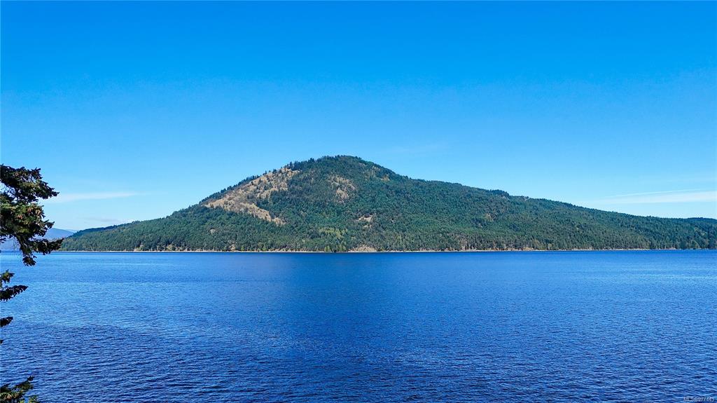 Fifth View of 848 Lands End Rd, North Saanich, BC, V8L 5L3