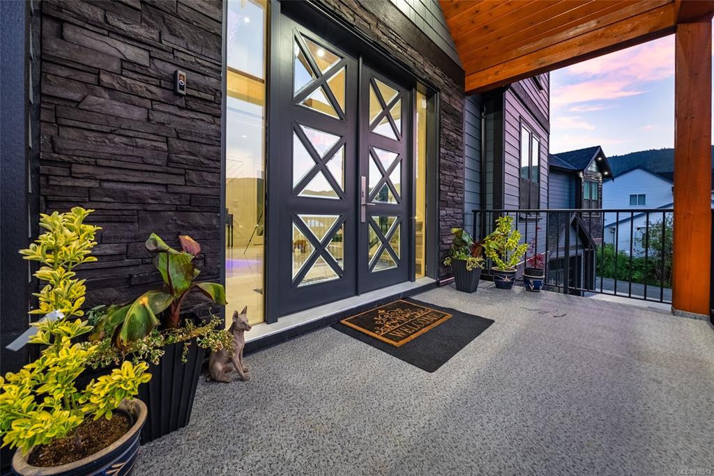 Third View of 6118 Cottam Rd, Port Alberni, BC, V9Y 8R9