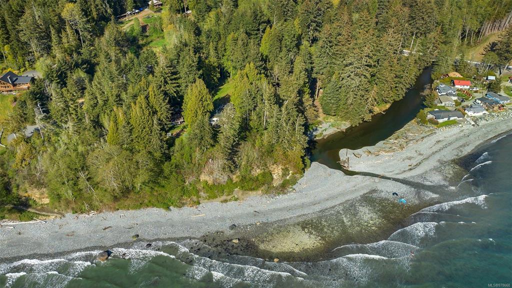 2465 Blackfish Rd, 978660, BC,