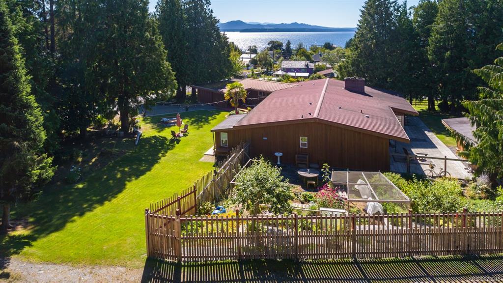 Fifth View of 410 17th Ave, Sointula, BC, V0N 3E0