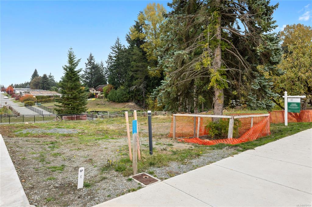 Second View of 2496 Rosstown Rd, Nanaimo, BC, V9T 3R7