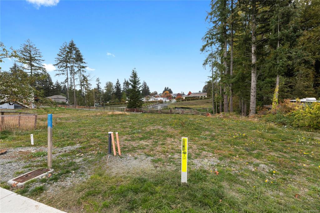 2492 Rosstown Rd, 979159, BC,