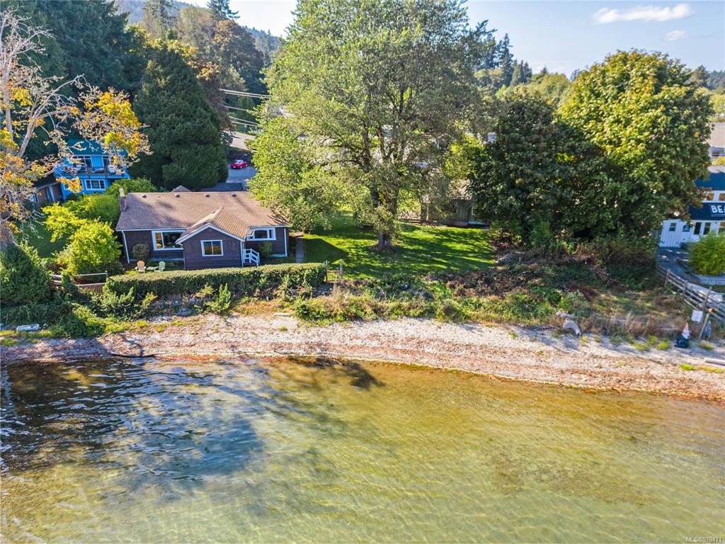 Third View of 171 Fulford Ganges Rd, Salt Spring, BC, V8K 2V6