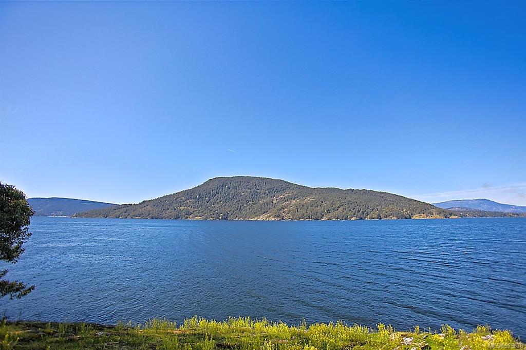 Third View of 206 Narrows West Rd, Salt Spring, BC, V8K 0A3