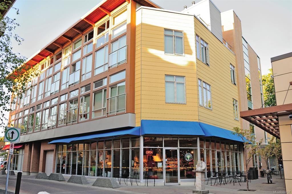 Fifth View of 240 Cook St, Victoria, BC, V8V 3X3
