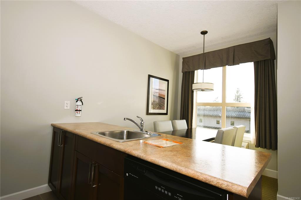 Fifth View of 1730 Riverside Lane, Old House Hotel, Courtenay, BC, V9N 8C7