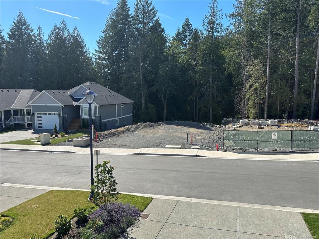 2153 Triangle Trail, 983947, BC,