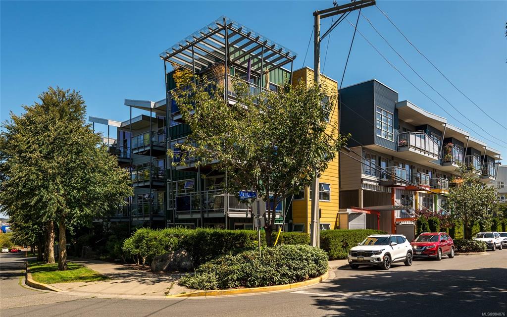 Third View of 797 Tyee Rd, Victoria, BC, V9A 7R4