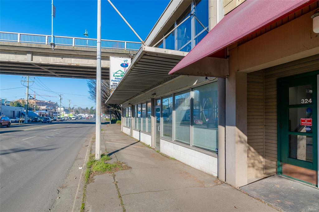 Fourth View of 300 Terminal Ave, Nanaimo, BC, V9R 5C8