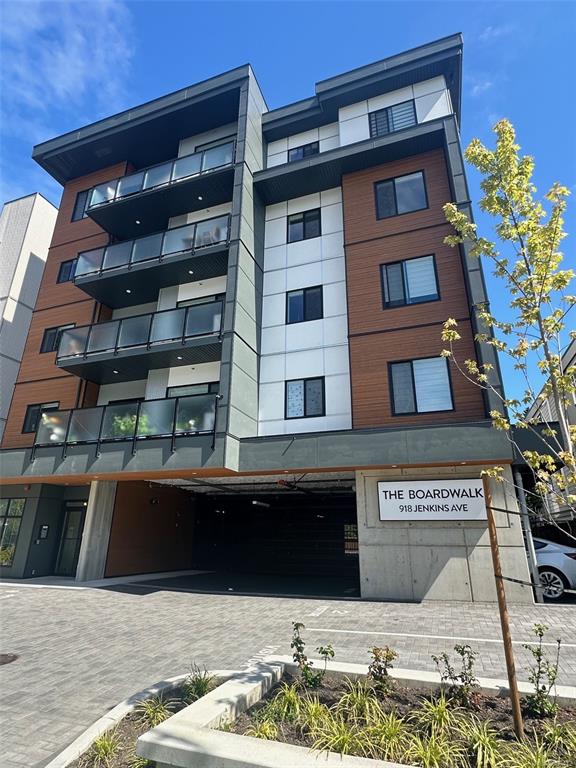 918 Jenkins Ave, 986472, BC,