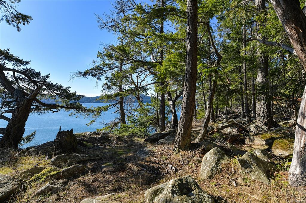 Third View of Lot A Beechwood Dr, Mayne Island, BC, V0N 2J2