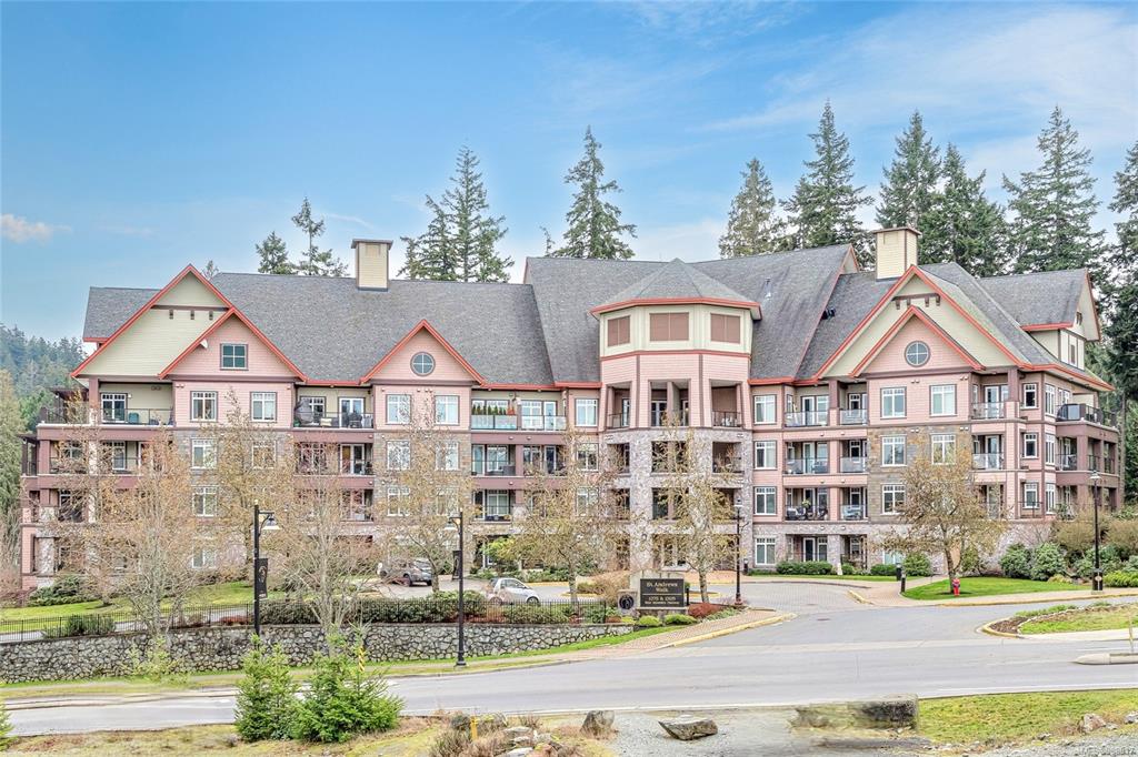 1395 Bear Mountain Pkwy, 988917, BC,