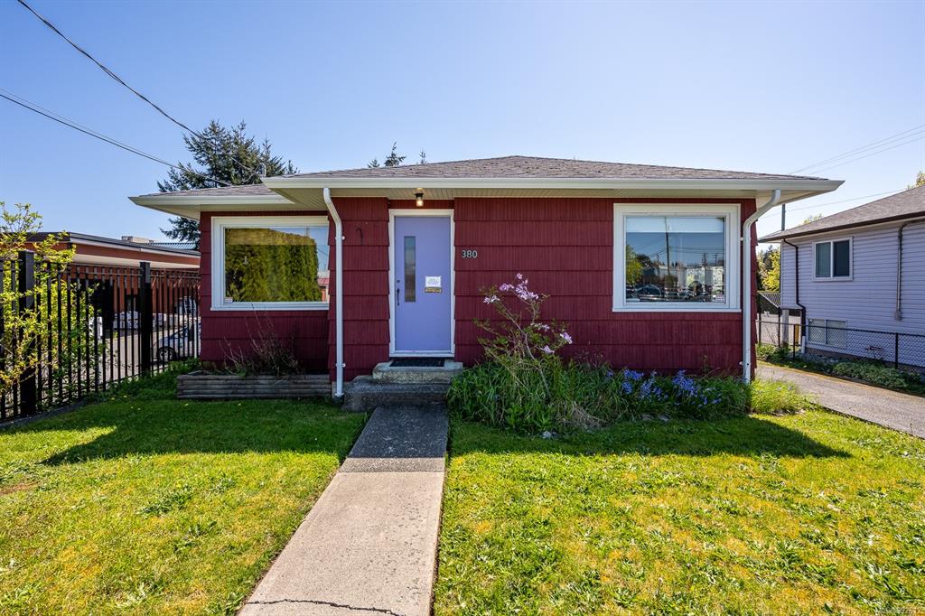 380 10th St, 992612, BC,