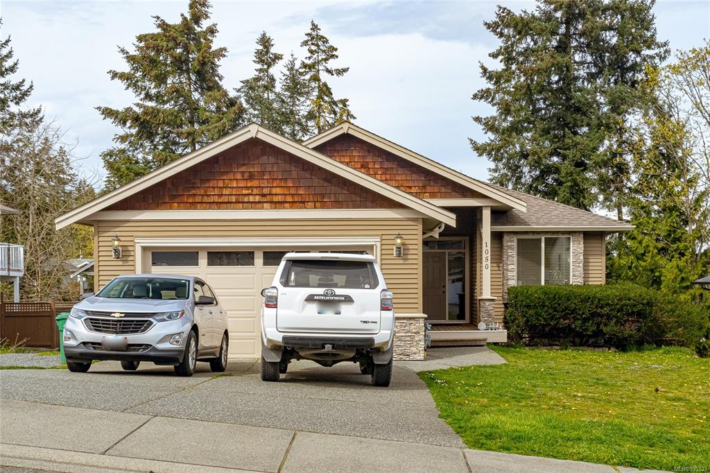 Second View of 1050 Southwood Dr, Nanaimo, BC, V9R 0B2