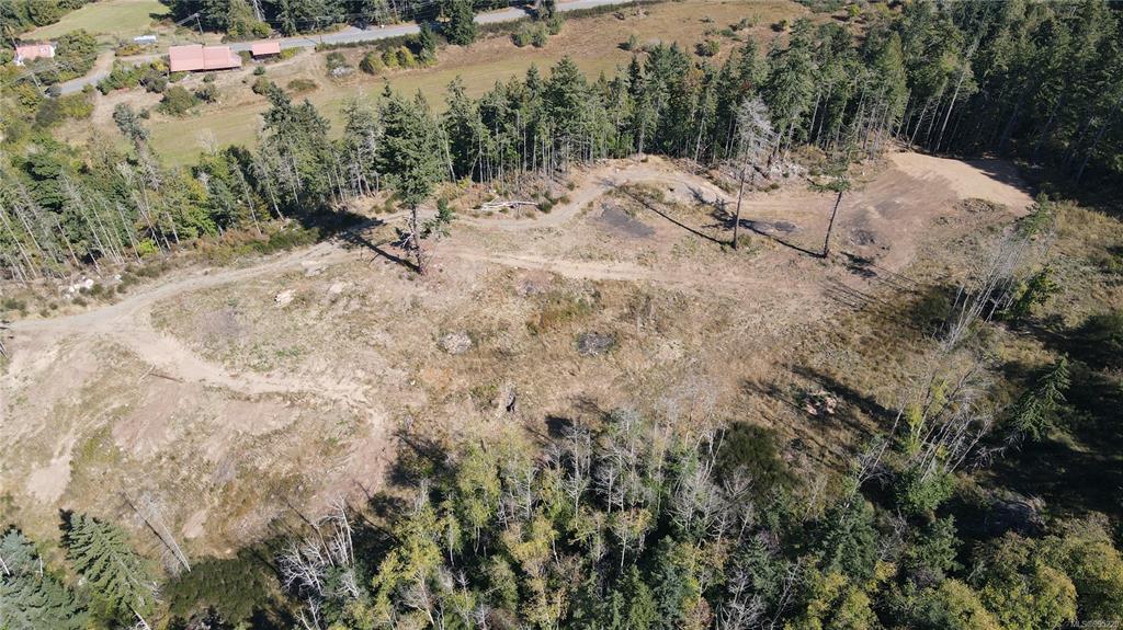 Fifth View of 547 Beddis Rd, Salt Spring, BC, V8K 2E8