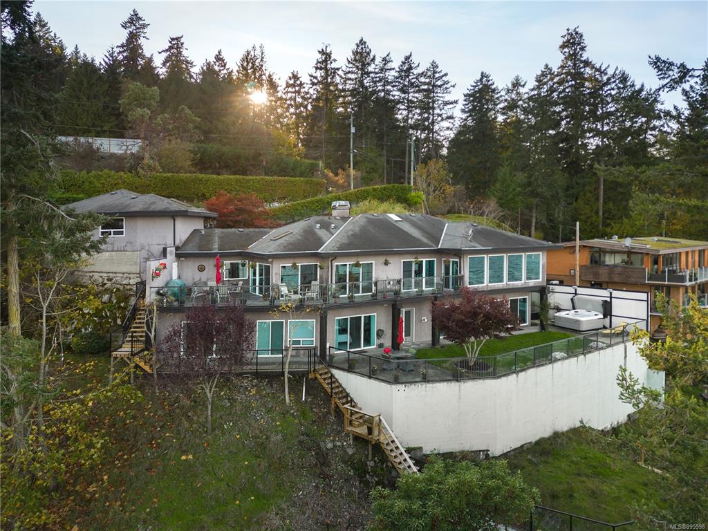 7318 Mark Lane, 995598, BC,