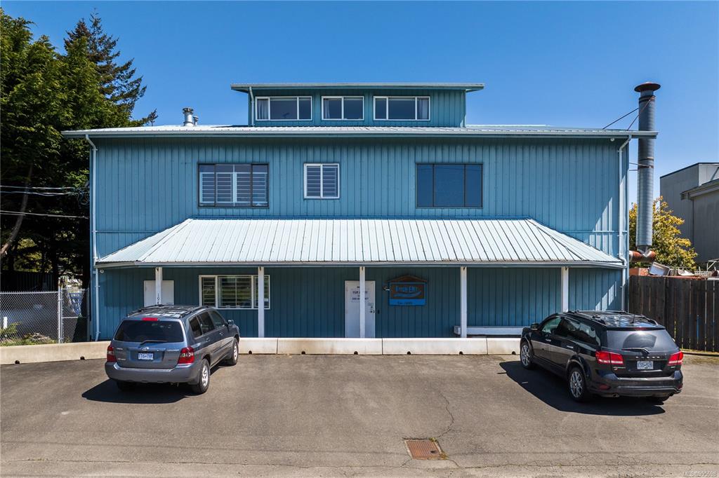 Fourth View of 1941 Goodridge Rd, Sooke, BC, V9Z 0C6