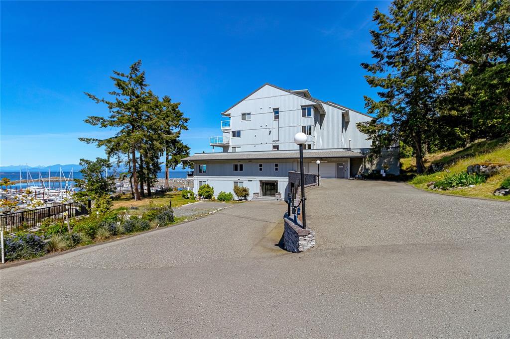 3555 Outrigger Rd, 997395, BC,