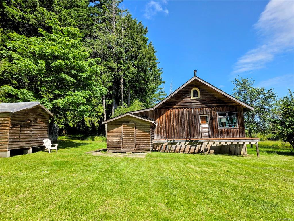Third View of 4505 Bedwell Harbour Rd, Pender Island, BC, V0N 2M1
