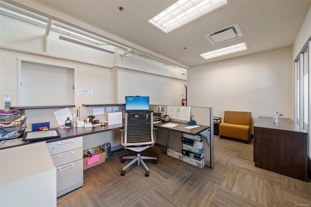 Fifth View of 388 Harbour Rd, Victoria, BC, V9A 3S1