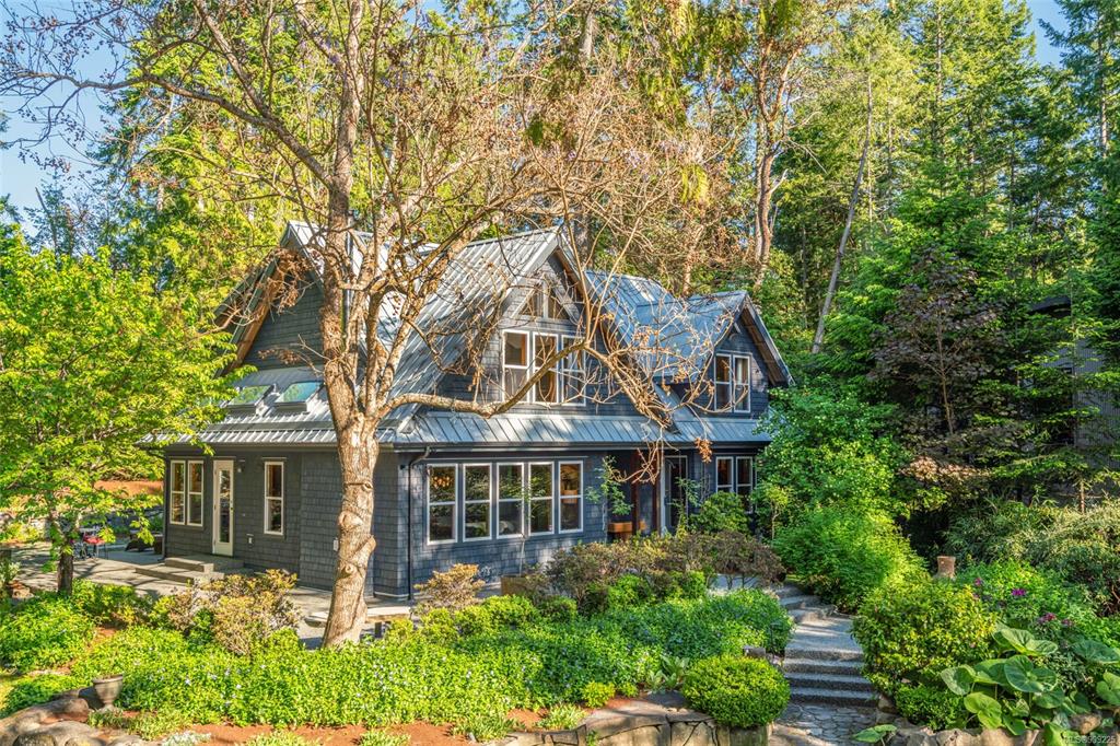 1158 Pat Burns Ave, 999225, BC,