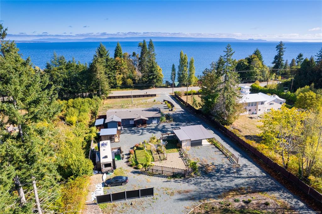 6712 Island Hwy W, 999759, BC,