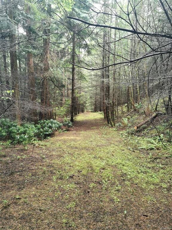 706 Fernhill Rd, 999880, BC,