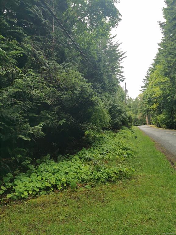 Third View of 706 Fernhill Rd, Mayne Island, BC, V0N 2J1