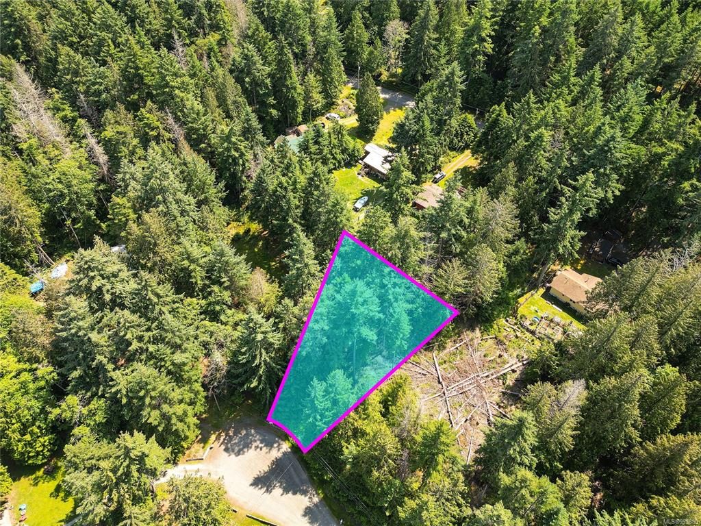 Fifth View of 568 Aya Reach Rd, Mayne Island, BC, V0N 2J1