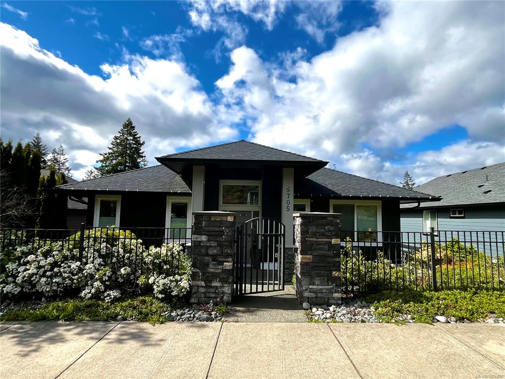 Third View of 5705 Linley Valley Dr, Nanaimo, BC, V9T 0G5