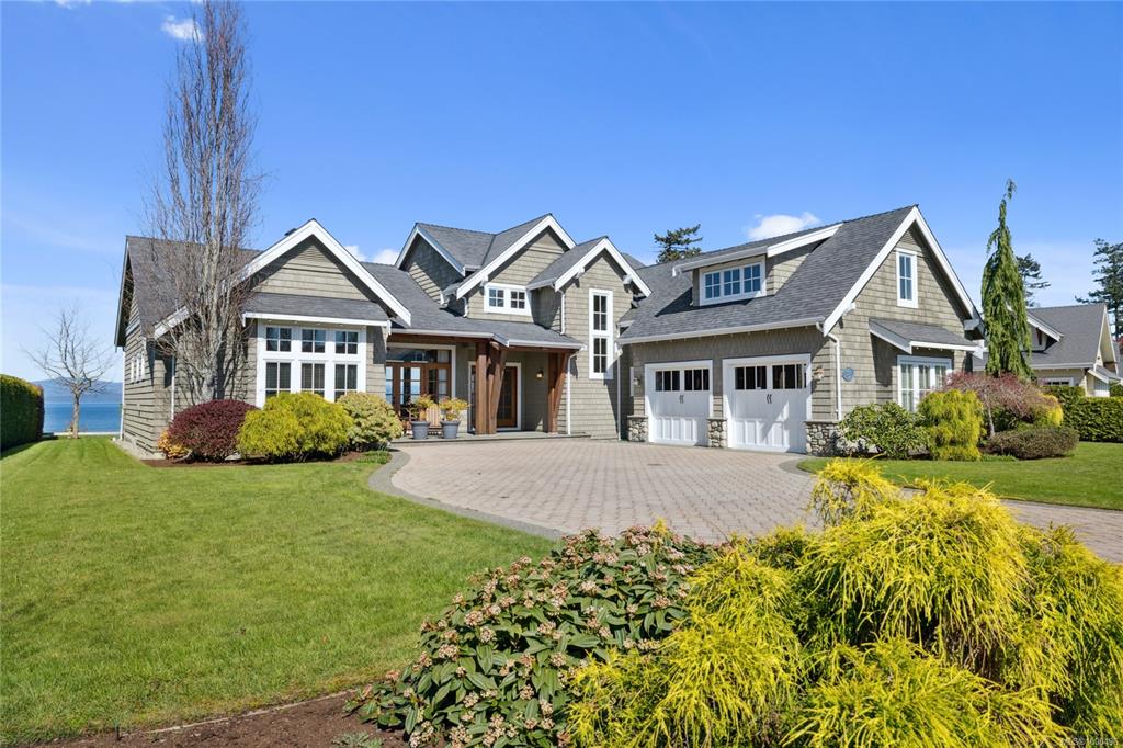 927 Bluffs Dr, 1000496, BC,