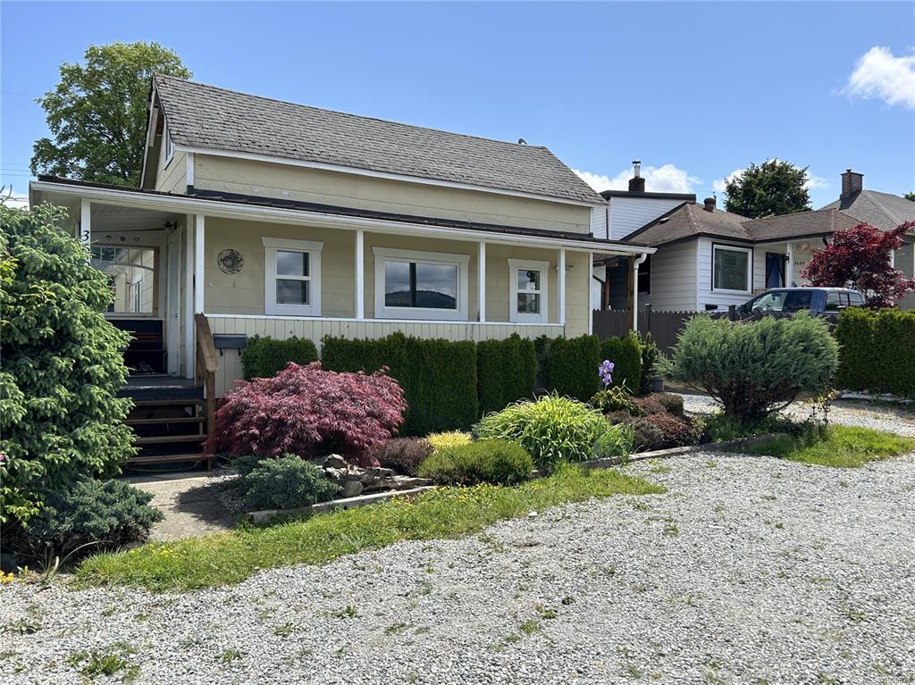 3661 7th Ave, 1000671, BC,