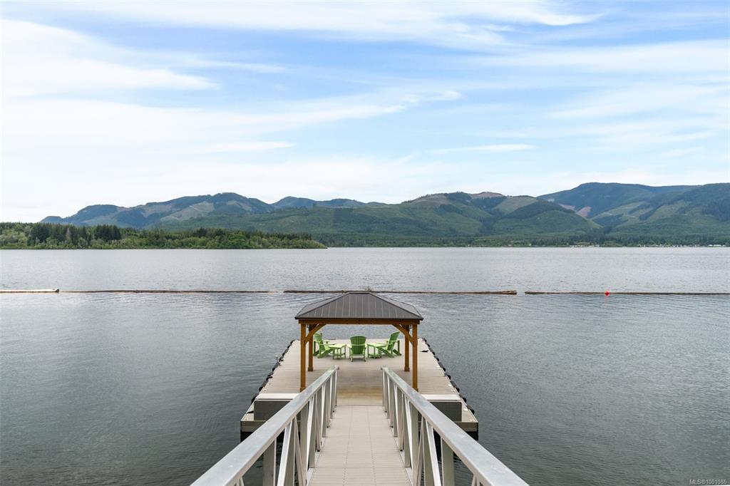 7424 Cottage Way, 1001086, BC,