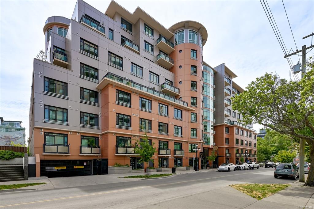 1029 View St, 1001346, BC,