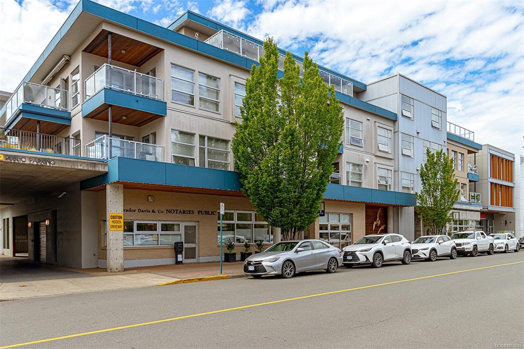 9830 Second St, 1001645, BC,
