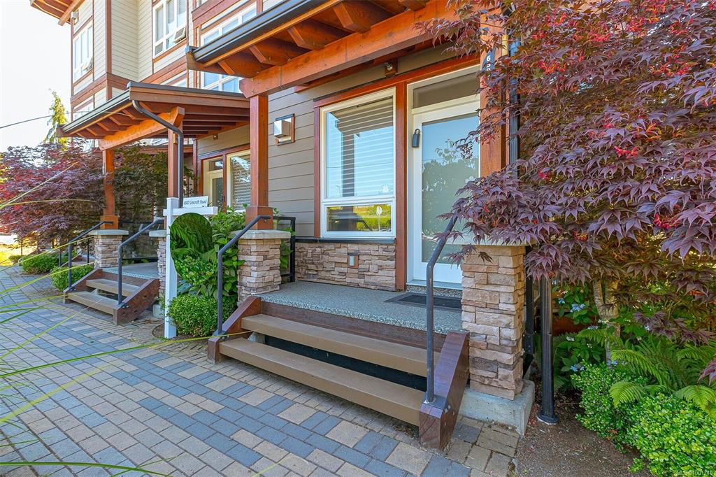 6587 Lincroft Rd, 1001740, BC,