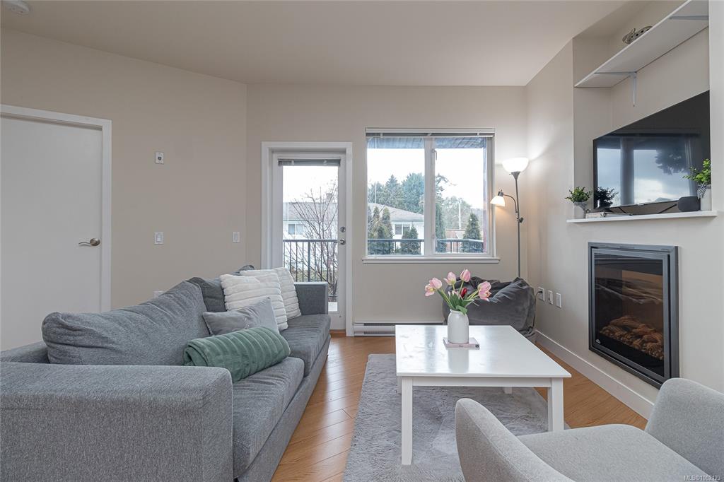 Third View of 4040 Borden St, The Brix, Saanich, BC, V8X 2E9