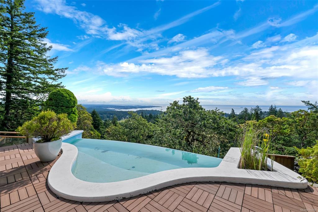 780 Cuaulta Cres, 1002680, BC,