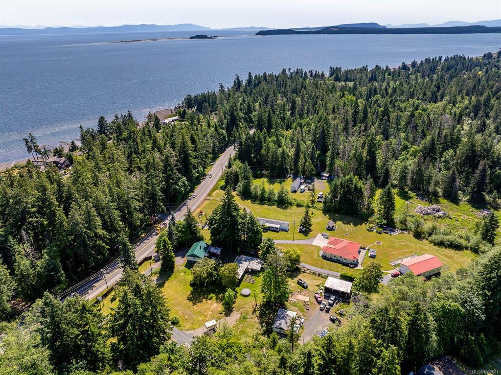 4399 Island Hwy S, 1002681, BC,