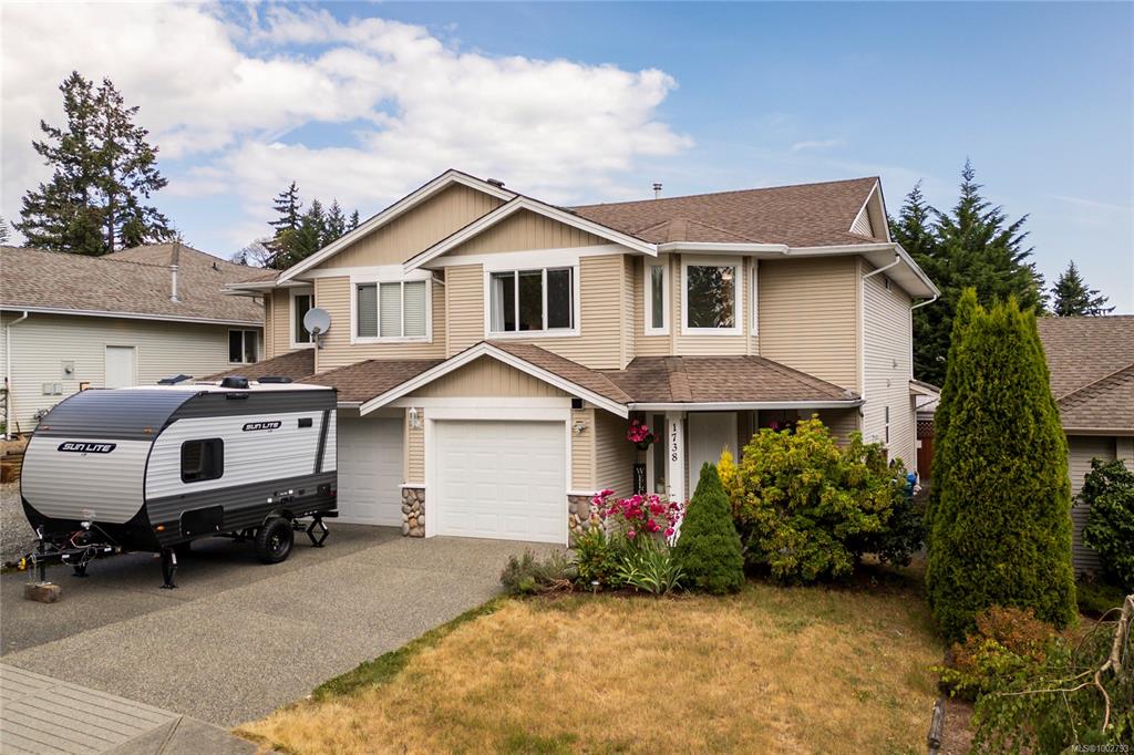 1738 Country Hills Dr, 1002793, BC,