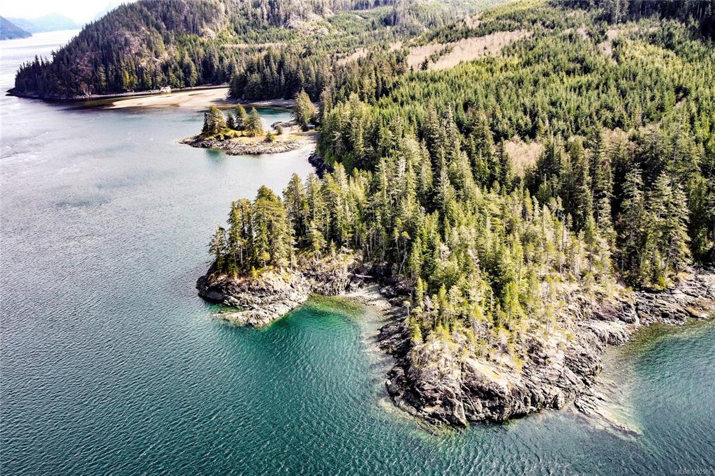 0 Humpback Bay, 1002986, BC,
