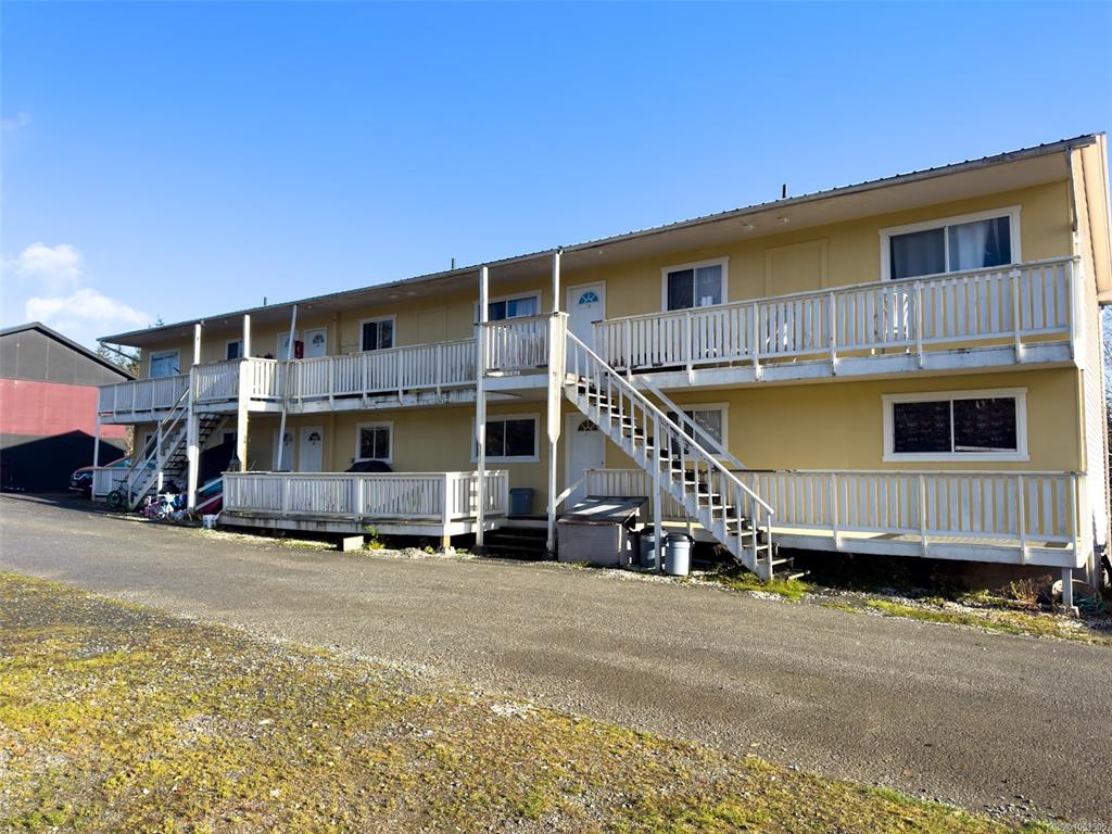 Third View of 461 Coal Harbour Rd, Coal Harbour, BC, V0N 1K0
